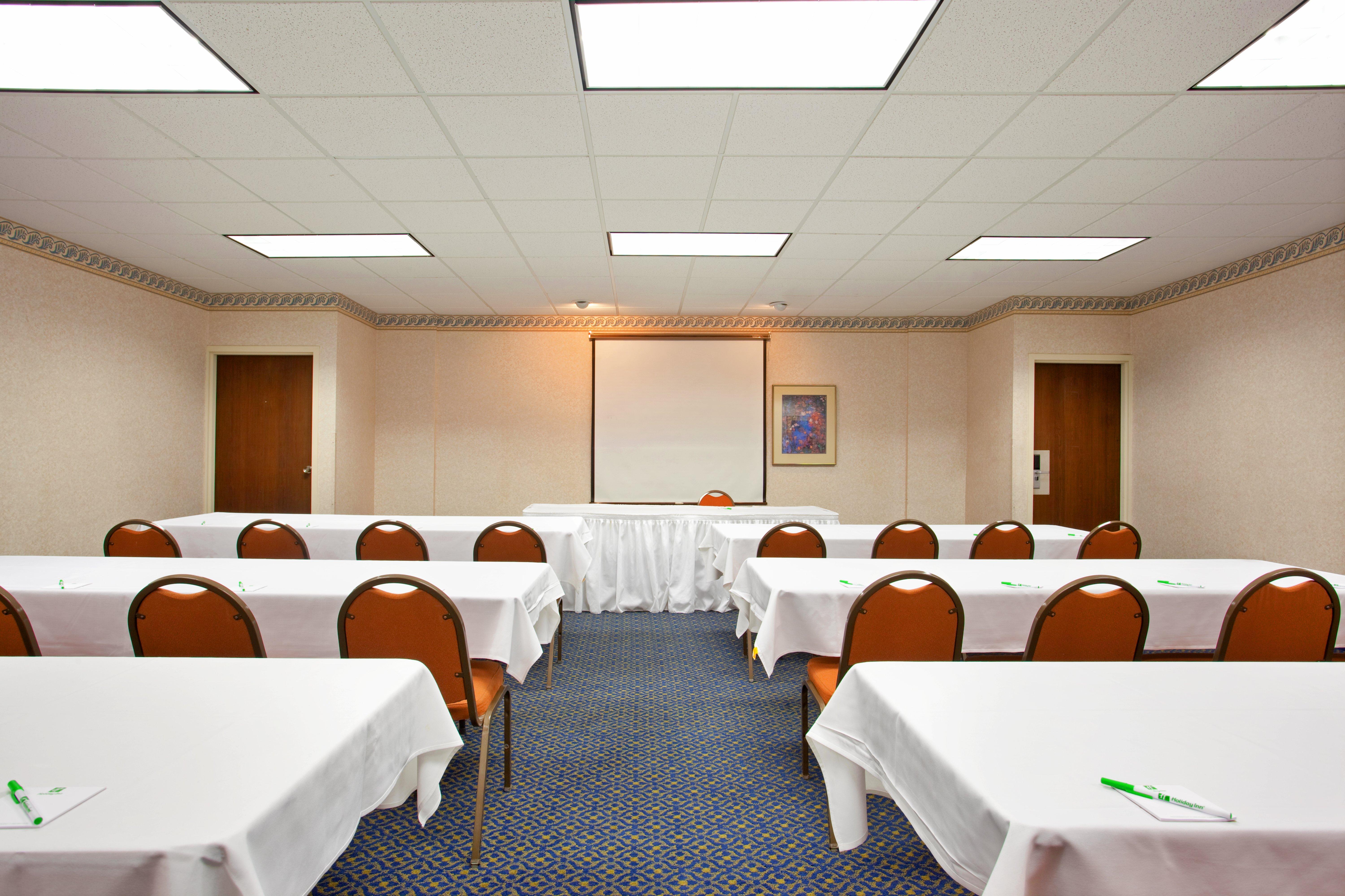 Holiday Inn Rockford By Ihg Εξωτερικό φωτογραφία