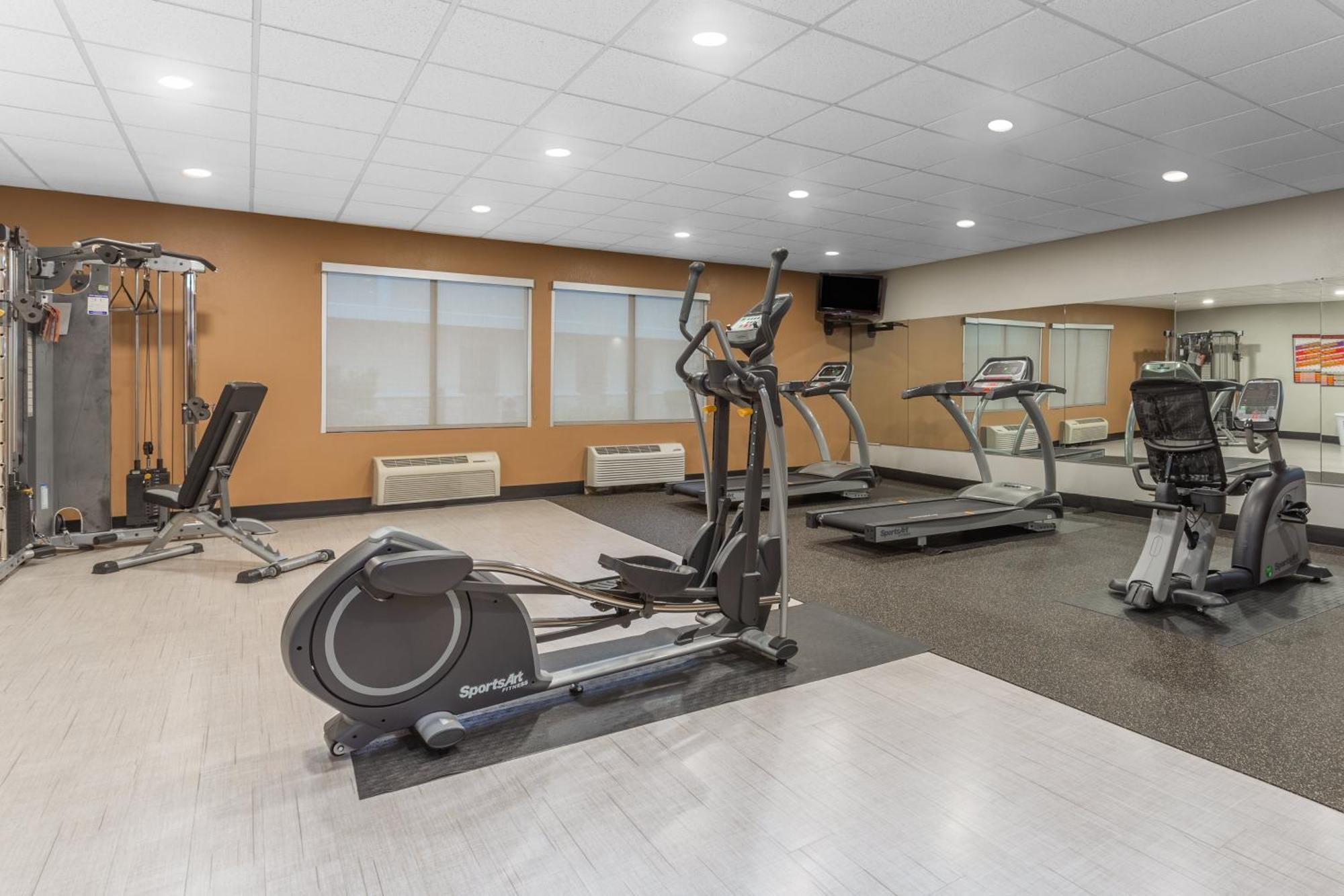 Holiday Inn Rockford By Ihg Εξωτερικό φωτογραφία